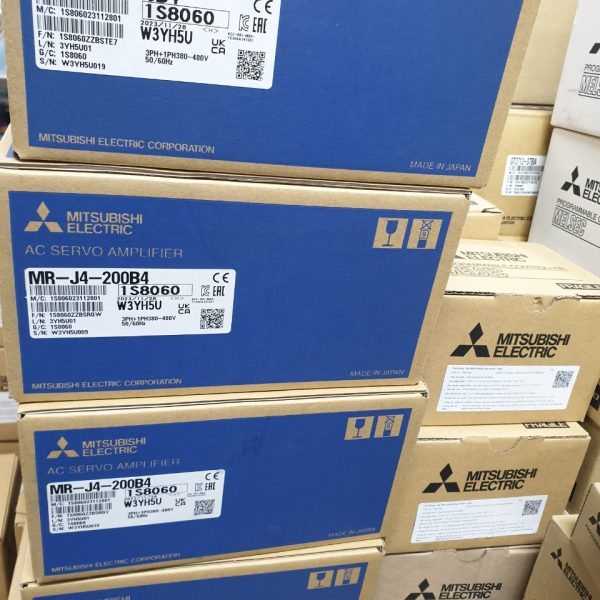 MR-J4-200B4 SERVO MITSUBISHI 2KW