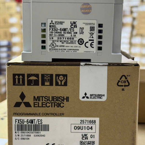 PLC MITSUBISHI FX5U-64MT/ES
