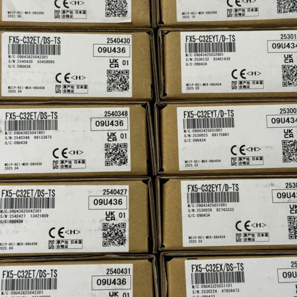 MODULE FX5-C32EYT/D-TS