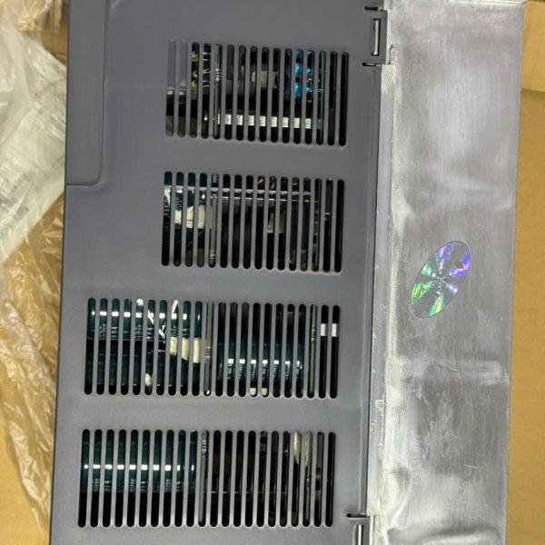 SERVO MITSUBISHI MR-J3-700A SERVO MITSUBISHI MR-J3-700A